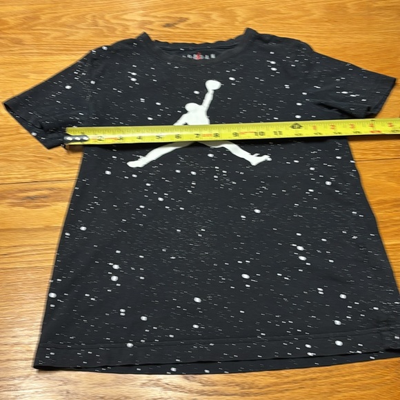 Jordan Kids Black Joggers with Gold Logo - Picture 4 of 9